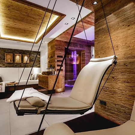 Alpinlounge Rätia *