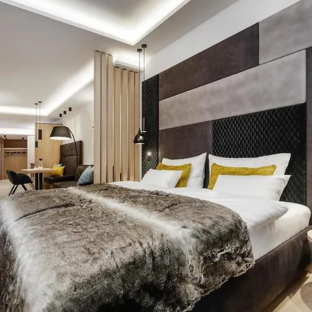 Alpinlounge Raetia Apartmán Ischgl