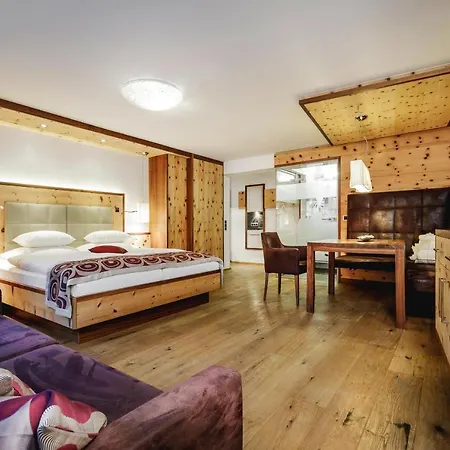 Alpinlounge Raetia Ischgl