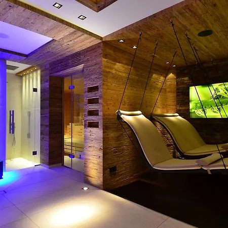 Alpinlounge Raetia Apartment *